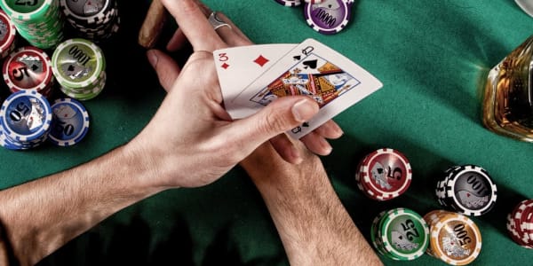 Еще 3 основных различия между игроками в блэкджек и покер